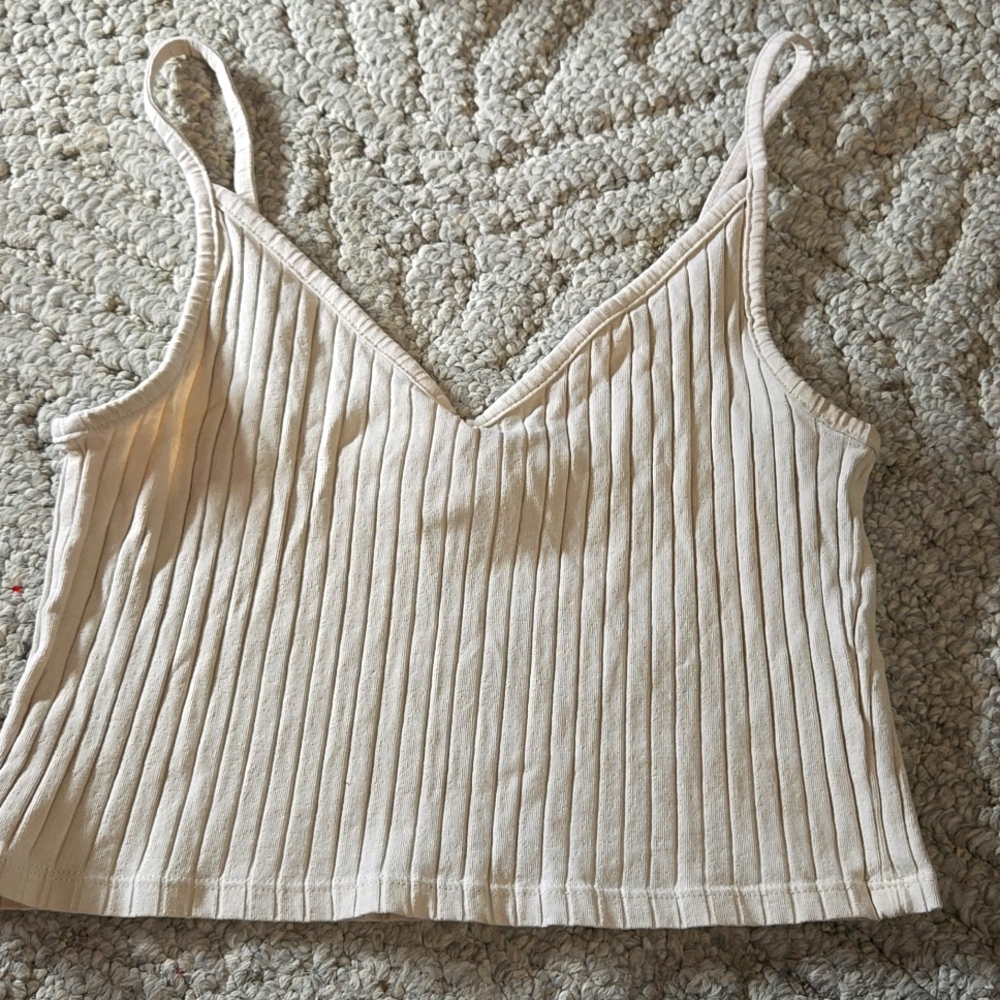 Tank tops group of 5